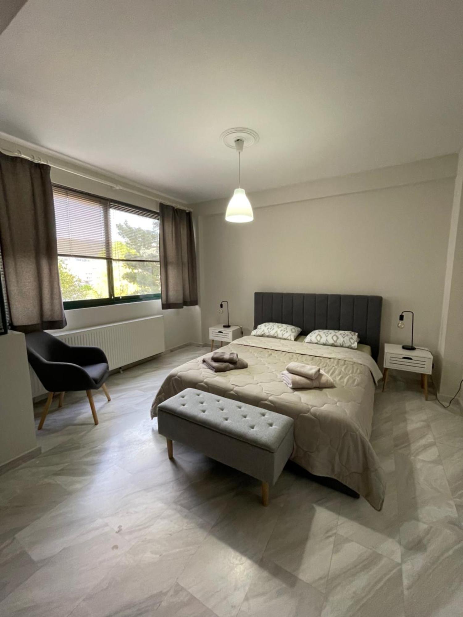 Maria'S Central Apartment ซานธี ภายนอก รูปภาพ